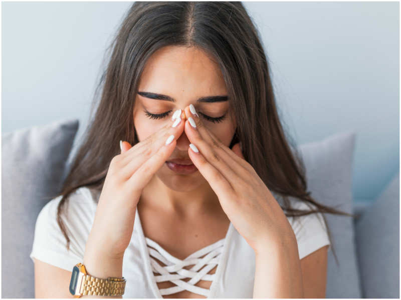 3 massage techniques to get relief from sinus pain